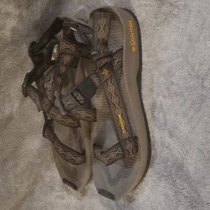 Men's Columbia Titanium Vibram size 14 sandals